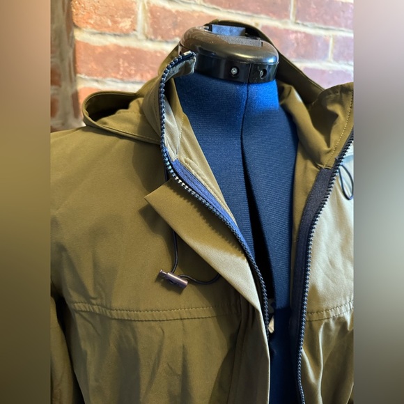 9two5 Fit Jacket - Like New! - Picture 4 of 5